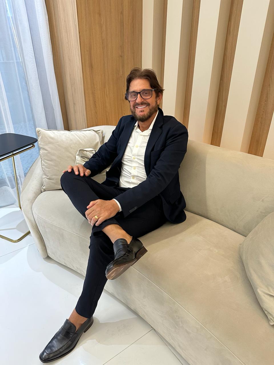 Dr. José Eduardo Carvalho - Sócio proprietário da Clínica Viotto Cuiabá