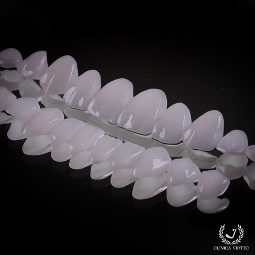 Especialista em Estética Dental Facetas